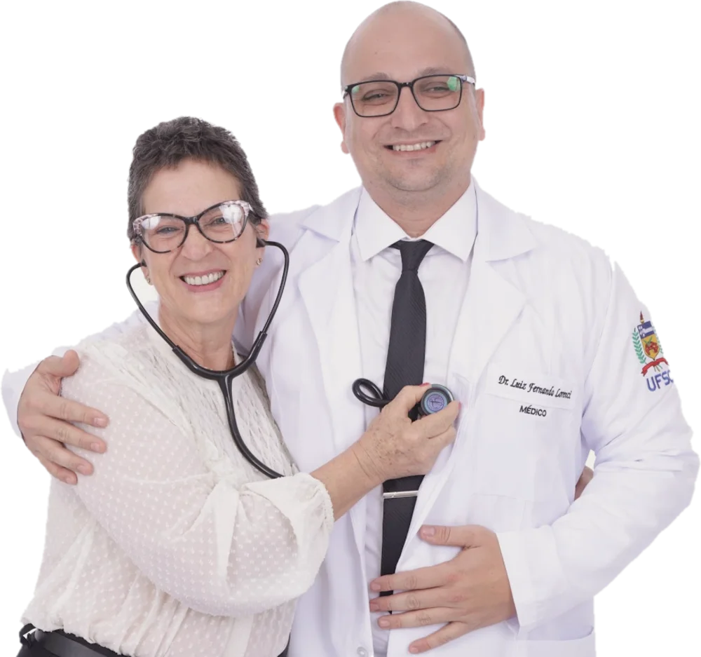 Dr. Luiz Fernando Lorenci e sua mãe — CRMSC-41906